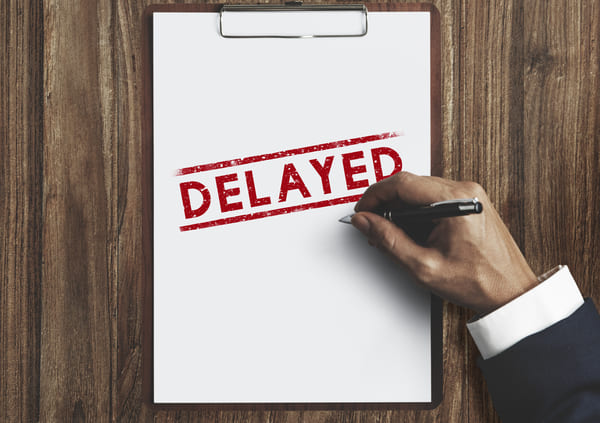 Những nguyên nhân chính gây trì hoãn hồ sơ nhận con nuôi