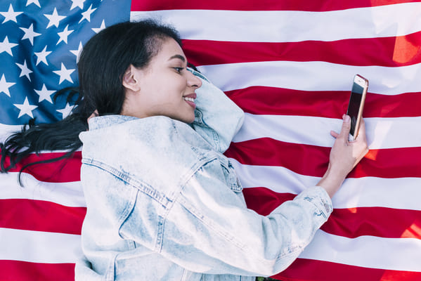 Tuyên thệ độc thân tại Lãnh sự quán Mỹ: Hiểu đúng – làm đúng – được công nhận hợp pháp